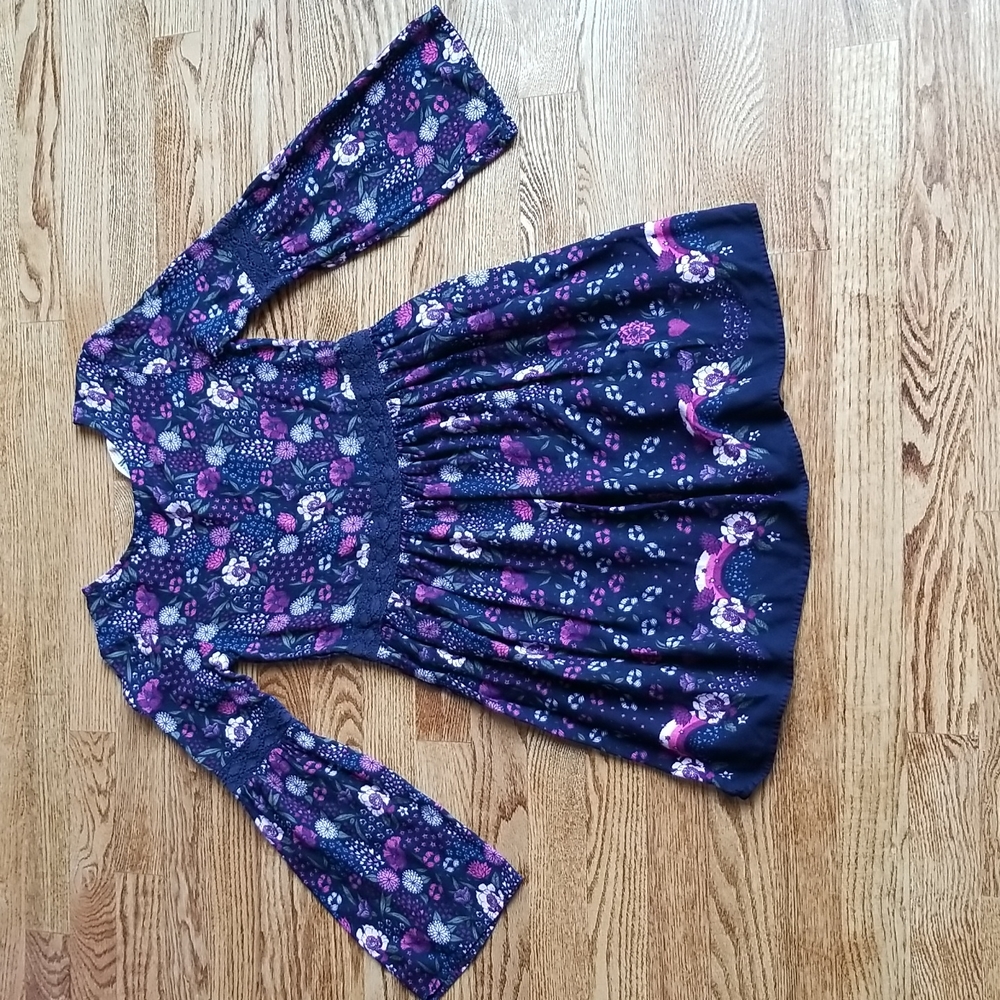 (10-11) H&M Girl's Floral Print Bell Sleeve Long Top ❤ Adorable